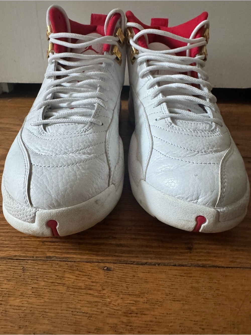 Air Jordan 12 Retro FIBA White Red Gold Sneakers 130690-107 Size 10 - Picture 6 of 12